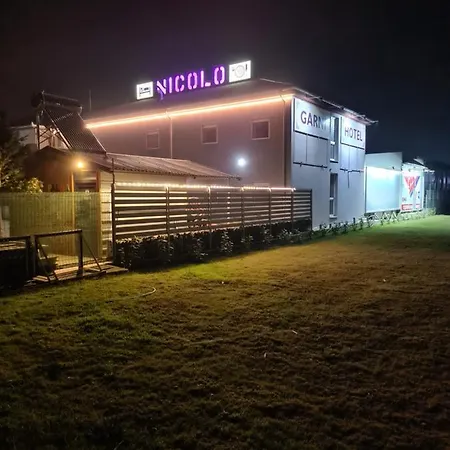 Garni & Nicolo