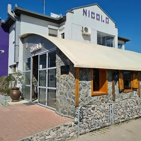 Garni & Nicolo Hotel
