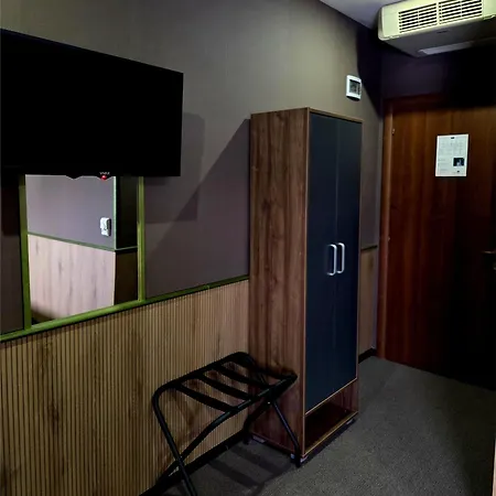 Hotel Garni & Nicolo 2*