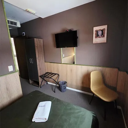 Hotel Garni & Nicolo Kruševac