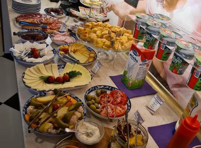 Hotel Garni & Nicolo 2*